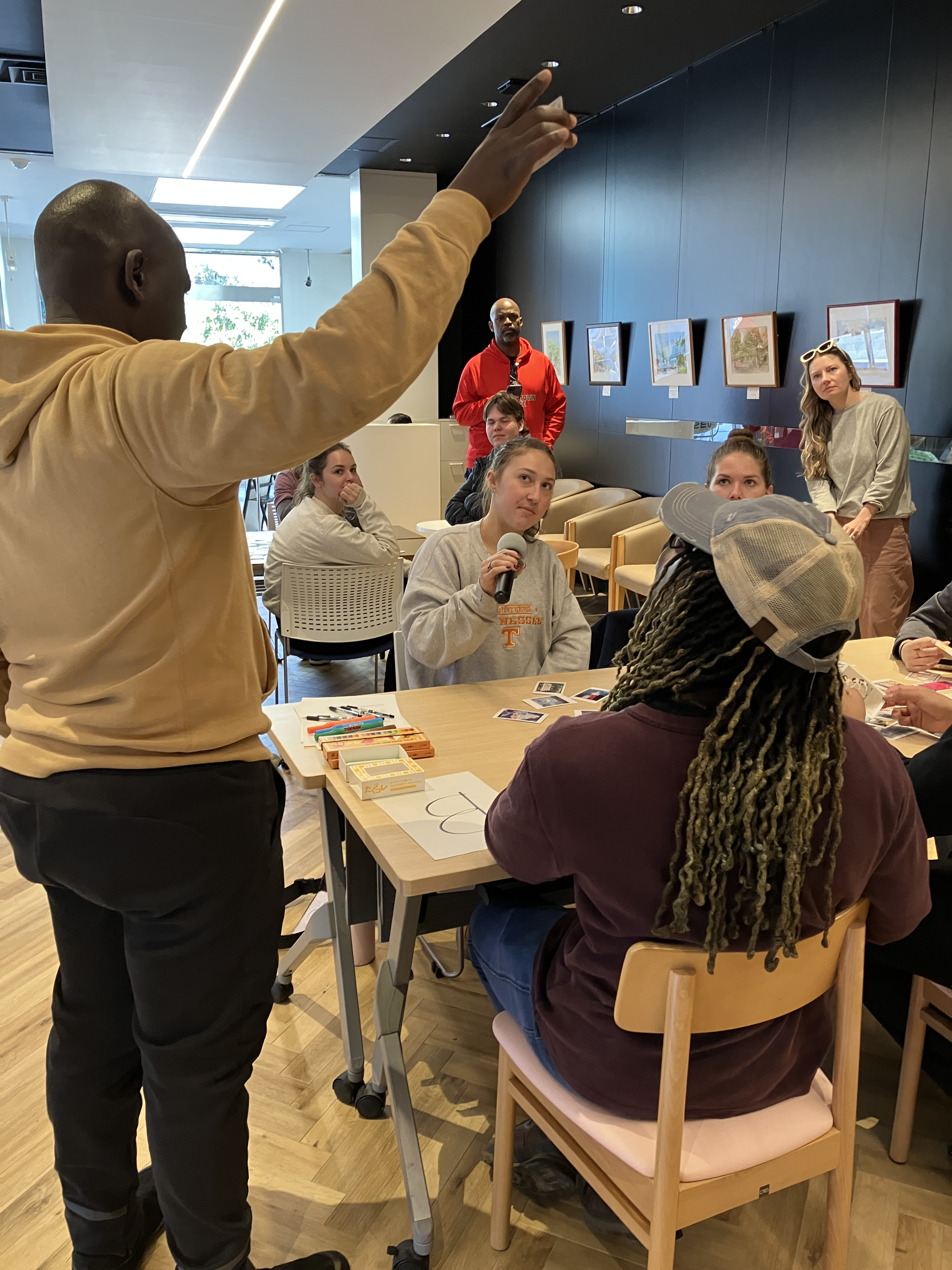 カードプレゼンテーション